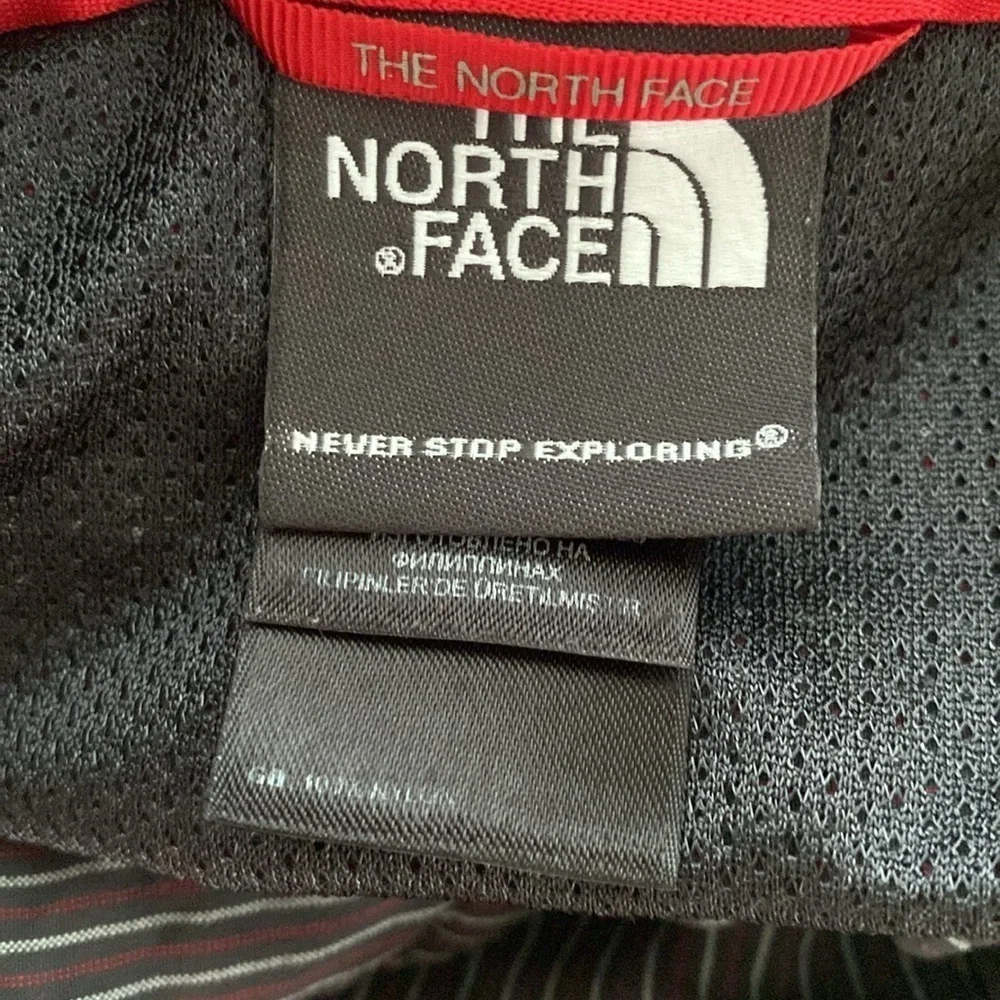 The North Face button down shirt long sleeve hidden pockets stripes size medium